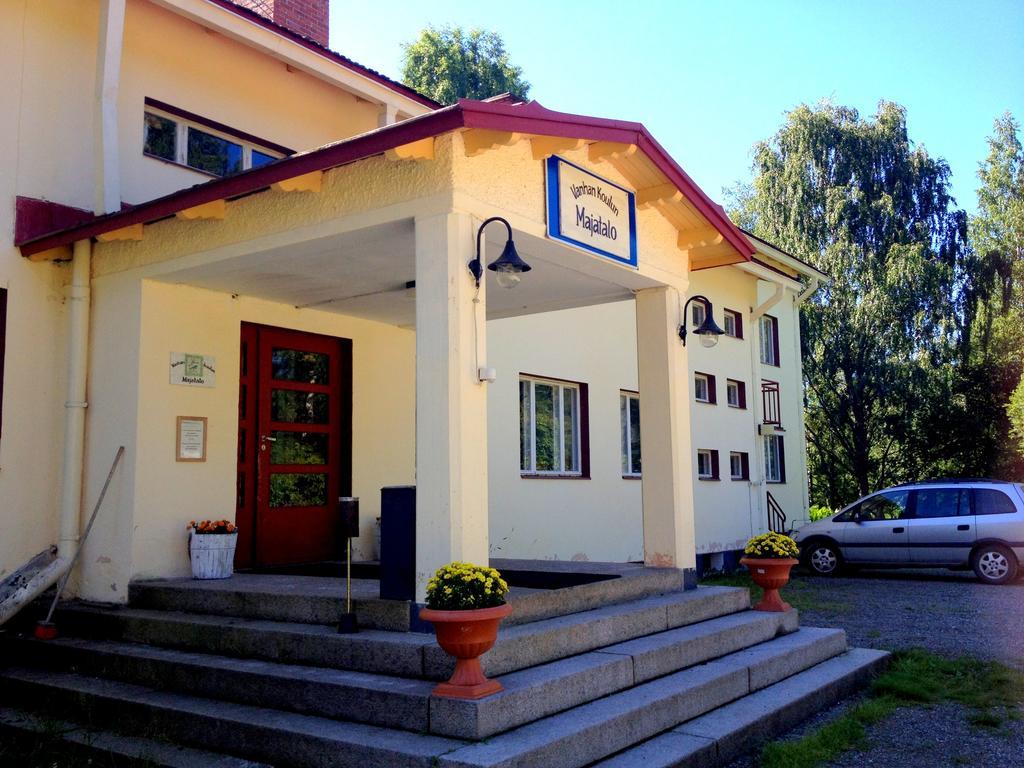Vanhan Koulun Majatalo-Old School Guest House Kolinkylä Exteriör bild